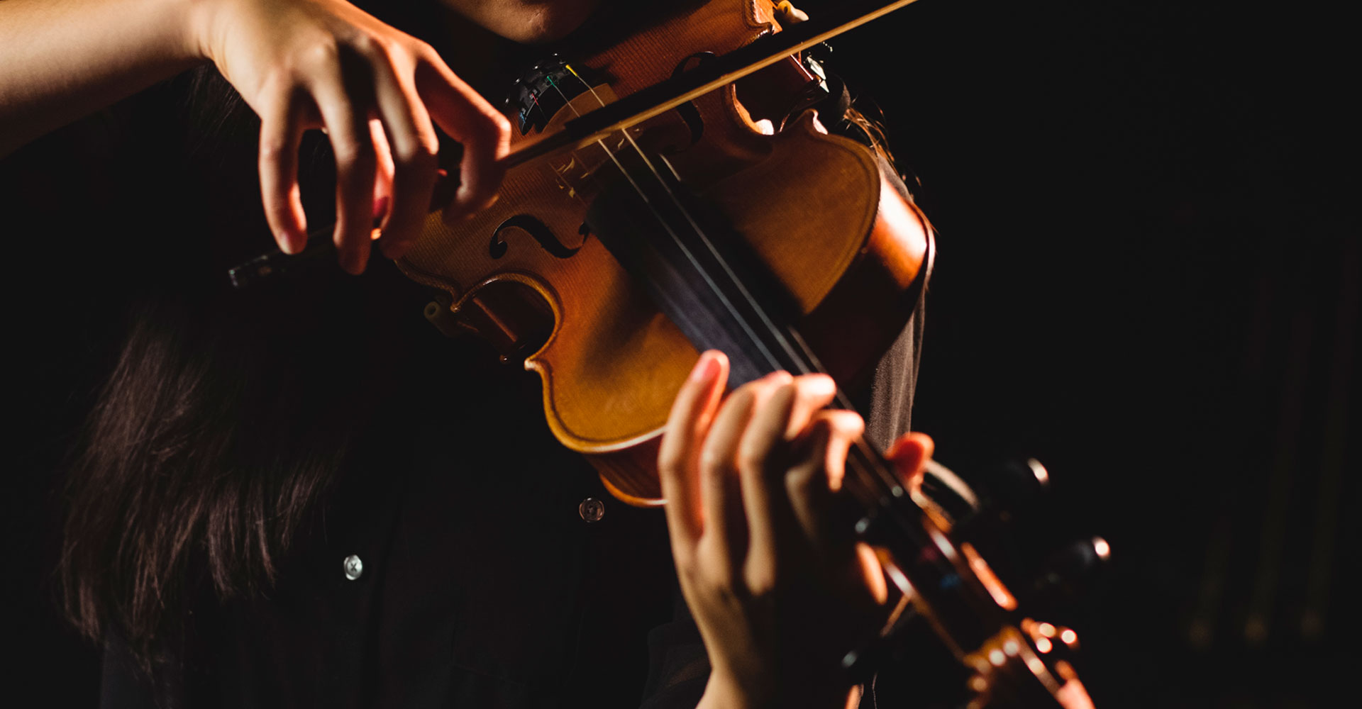 Mujeres compositoras en la música clásica de la edad media a nuestros días